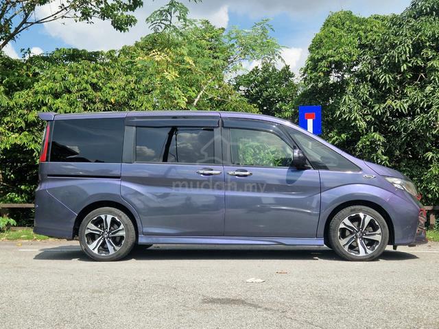 2017 H.STEPWAGON 1.5 Spada (A) TURBO WAKUWAKU DOOR - 2