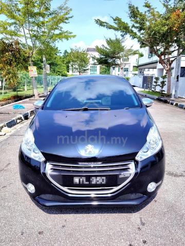 2013 Peugeot 208 1.6 VTI ALLURE (A) 2 Door Couple - 3