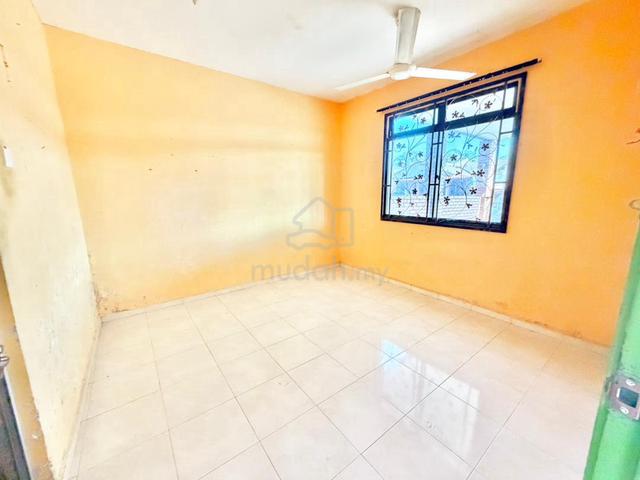 [100% LOAN!!CORNER LOT!!BESAR!!PATUT BELI!] Taman Kebaya , Alor Gajah 1