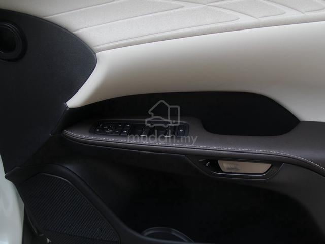 2023 Lexus RX350 VL AWD | P.Roof | White Interior - 5