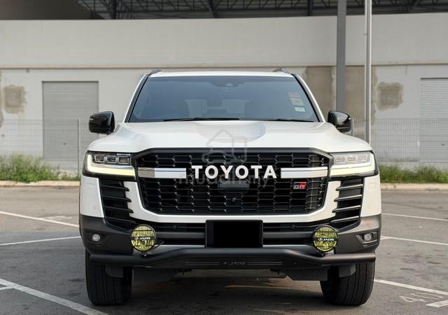 JBL SUNROOF 2022 Toyota LANDCRUISER 3.4V6 GR SPORT - 3