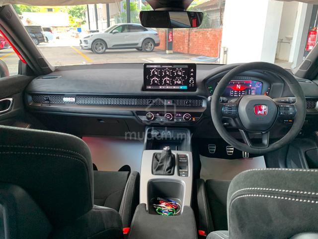 Honda TYPE R FL5 Racing black Edition Grade 6A - 5