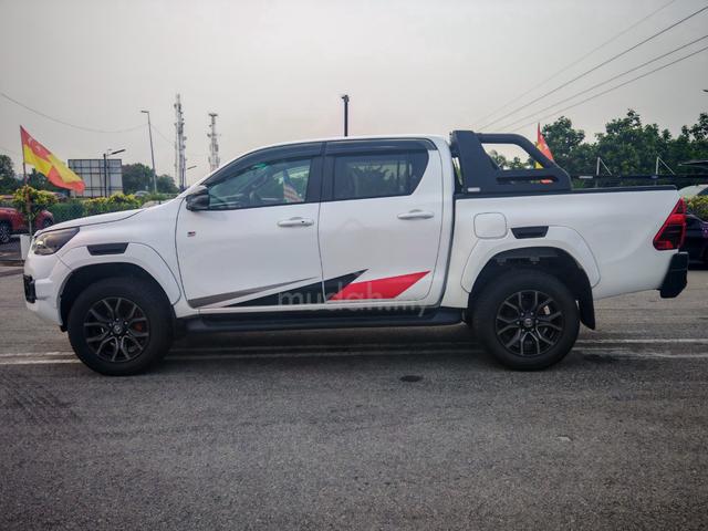 2025 Toyota HILUX 2.8 GR SPORT MY23 AN120 (A) - 5