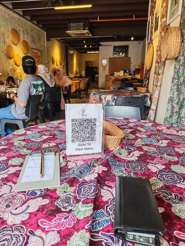 Freehold Double Storey Shoplot Tengkera nr Jonker Street 1