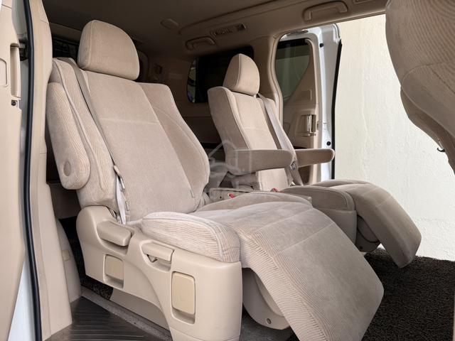 Toyota ALPHARD 2.4 7seater - 5