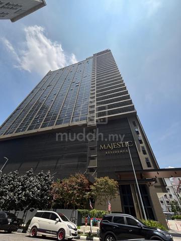 Majestic Residence 1