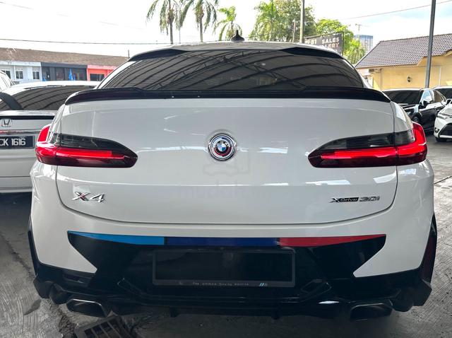 2022 BMW X4 xDrive 2.0L (A) - 5