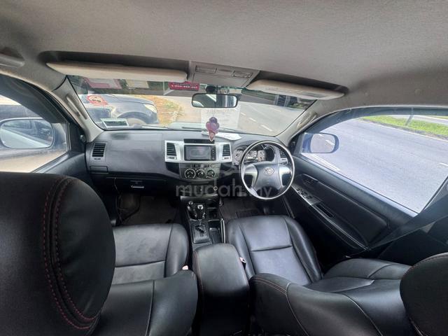 2014 Toyota HILUX 2.5 G TRD SPORTIVO (A) - 5