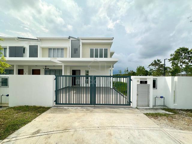 CORNER LOT Palma Sands Gamuda Cove Dengkil Double Storey 1