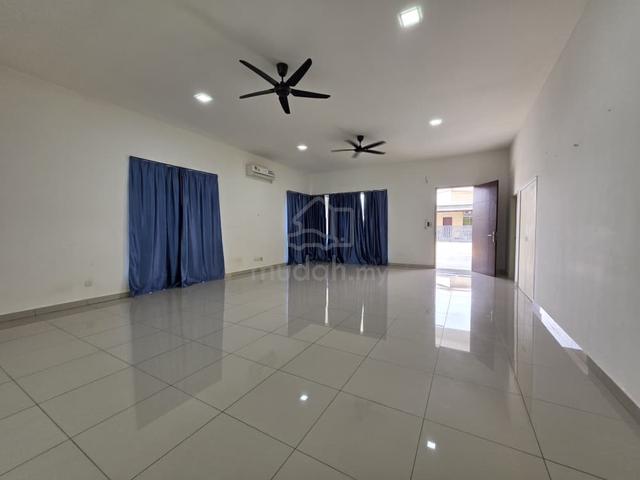 Single Storey Cluster / Amber Hills / Kangkar Pulai / 3 Bed 2 Bathroom 1