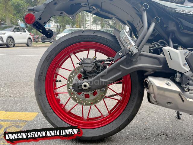 Carousel Image
