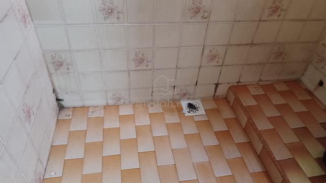 Kampung Raja uda Single Storey House For Sale 1