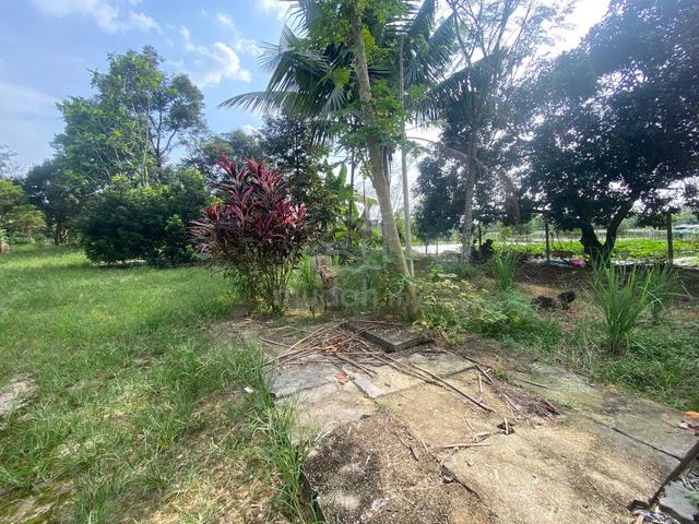 Tanah Untuk Dijual Kampung Pulau Meranti Puchong 3