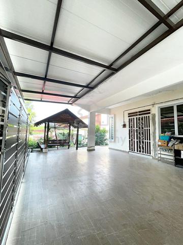 [FULLY FURNISHED & GAZEEBO] SemiD Taman Desa Salak Idaman Salak Tinggi 1