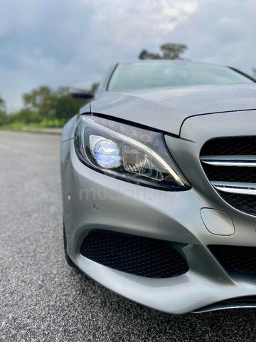 Mercedes Benz C200 AVANTGARDE 2.0 (A) 2015 - 3