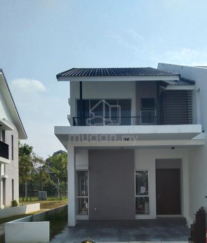 Tamasari Dahlia, Rawang 1