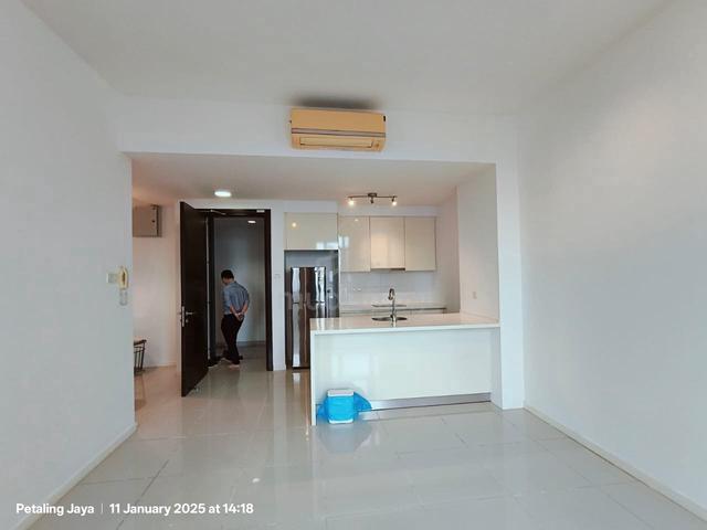 Tropicana Avenue 3