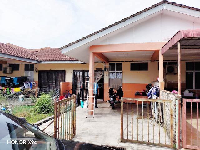RUMAH KEMPADANG MAKMUR KUANTAn 1