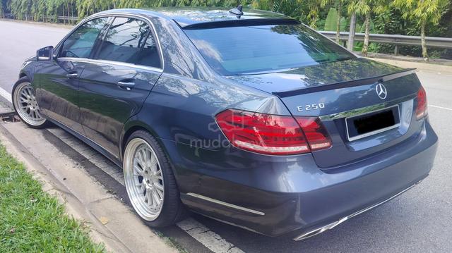 Mercedes Benz E250 2.0(A)FACELIFT SE PREMIUM*r2018 - 2