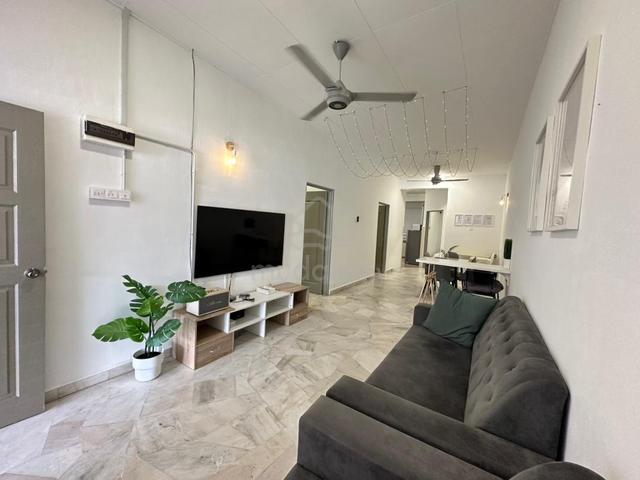 Alma Taman Alma Jaya New Exellent Homestay House Fully Furnish Sell !! 1