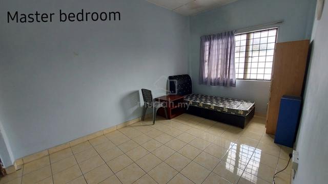 Bilik Sewa Private Nuri Court 1