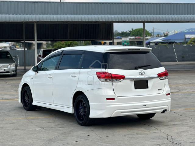 2011 Toyota WISH 1.8(A)Push Start WARRANTY 1 TAHUN - 2