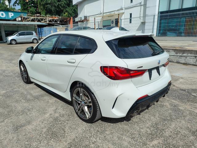 2023 BMW M135i 2.0 XDRIVE M-PERFORMANCE (8K KM) - 2