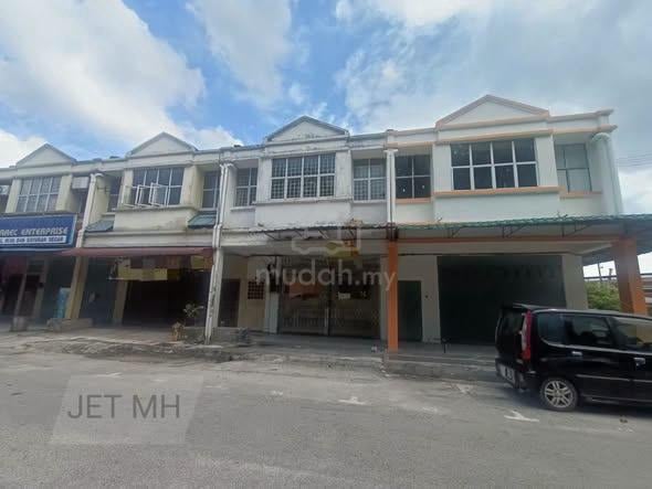 Facing Open Taman Kandis Permai Kg Jawa 2 Storey Shop Lot 20x70 Rent 1