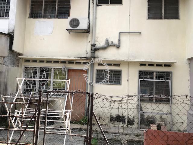 Strategically located Freehold 2-Storey Terrace House For Sale 3