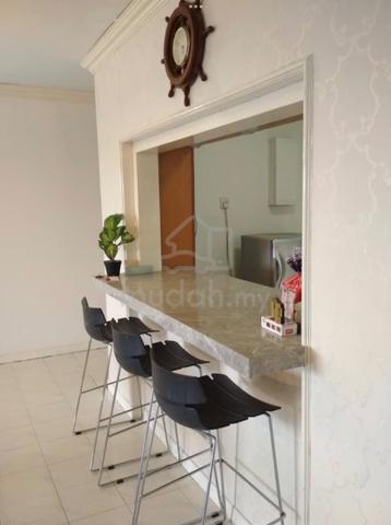 A'Famosa Villa Beverly Hills 5