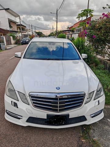 2013 Mercedes Benz E250 CGI BlueEFCY - 2