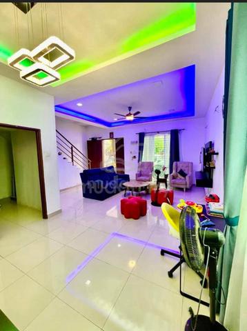 END LOT  Double Storey Terrace Taman Kiara Indah Fasa 2 Sikamat 4