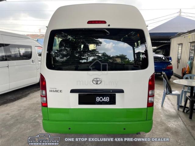 2016 Toyota HIACE 2.5 (M) - 4