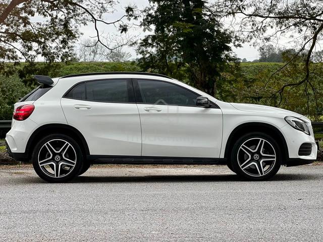 2017 Mercedes Benz GLA250 4MATIC AMG 2.0 2-DIGIT - 5