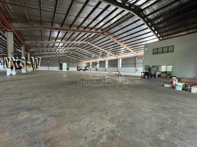 Factory Warehouse Rent‼️Bukit Raja Klang【2.78 Acre /400Amp /5 Bay】 1
