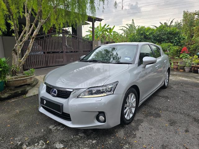2011 Lexus CT200 1.8 h LUXURY (A) One Owner - 1