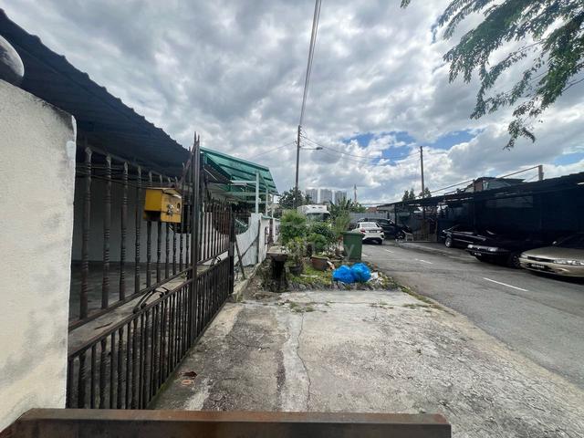 1-Storey Terrace Intermediate, Taman Maju Jaya, Ampang, Selangor 1