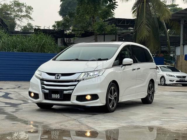2015 Honda ODYSSEY 2.4 EXV (A) Absolute - 1