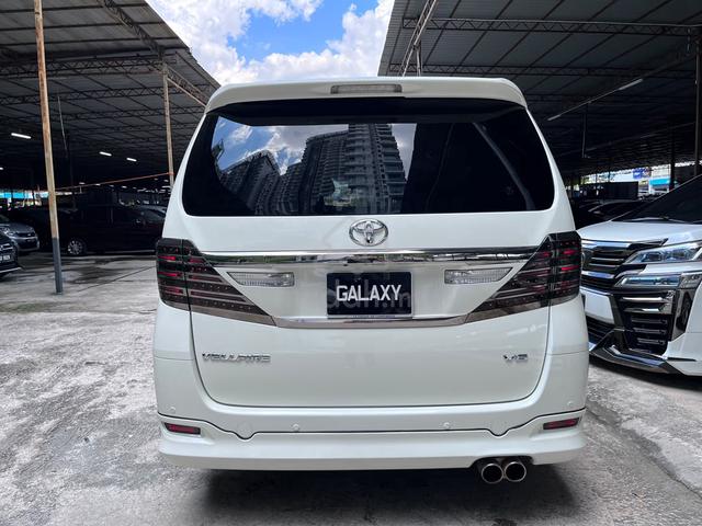 2013 Toyota VELLFIRE 3.5 VL FULLSPEC FULL LOAN - 4