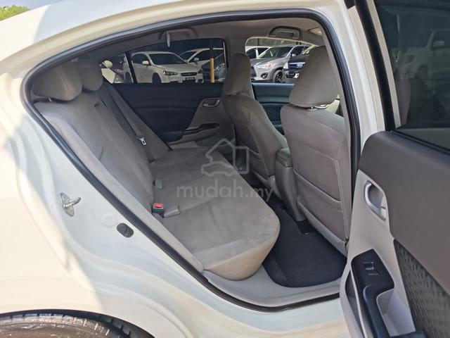 2013 Honda CIVIC FB 1.8 (AUTO) - 5