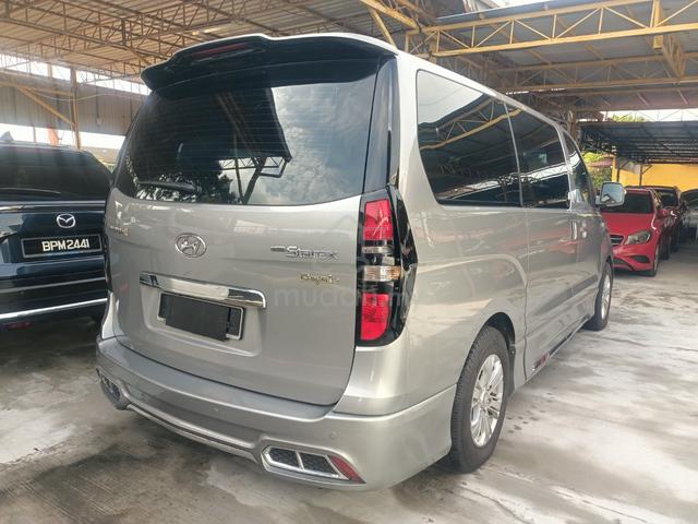2018 Hyundai GRAND STAREX 2.5 (A) - 3