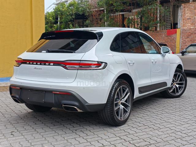 2023 Porsche MACAN NFL / FREE 5 YEARS WARRANTY - 2