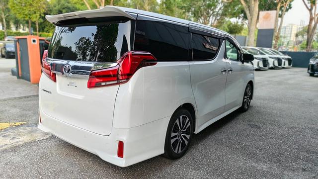 2022 Toyota ALPHARD SC Low Mileage - 2