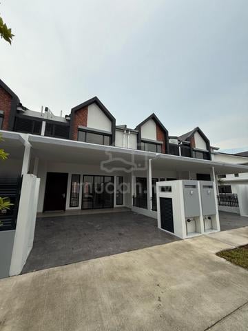 2 Storey Terrace Ilham Residence 2 Elmina East Denai Shah Alam House 1