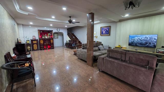 Jalan Tepi Sungai Klang Double Storey Corner Renovated Extensively 1
