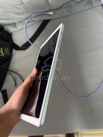 Carousel Image