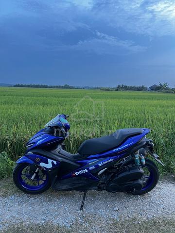 Nvx v1 ABS tahun 2018 - photo 5 of 7