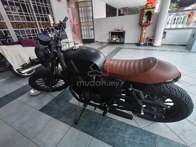 CMC Daytona 250 Cafe Racer - photo 4 of 4