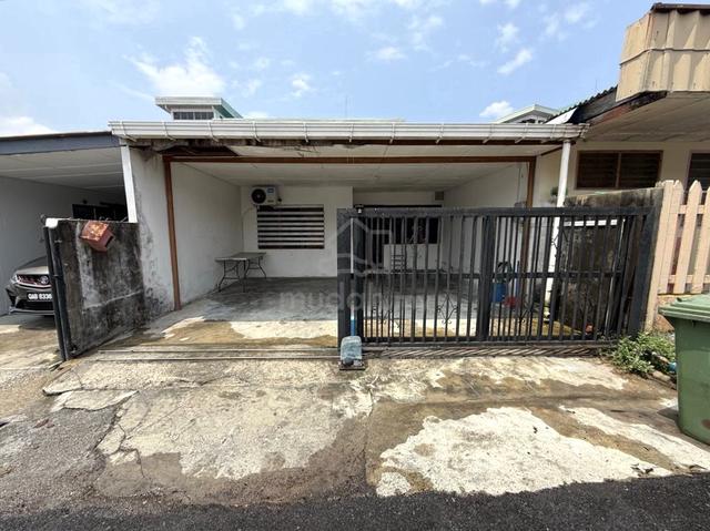 Teres Setingkat, KENYALANG PARK 1