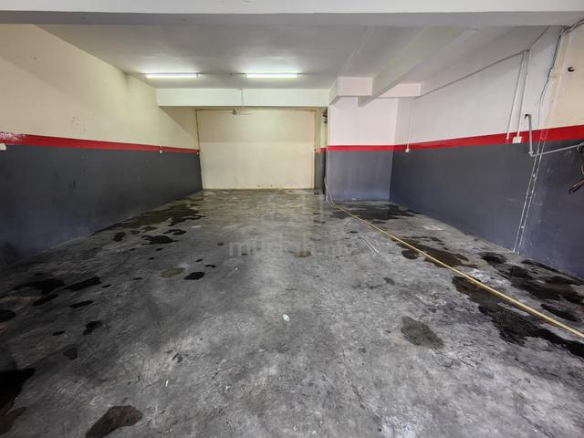 Mount Austin Ground Floor Shop For Rent 1